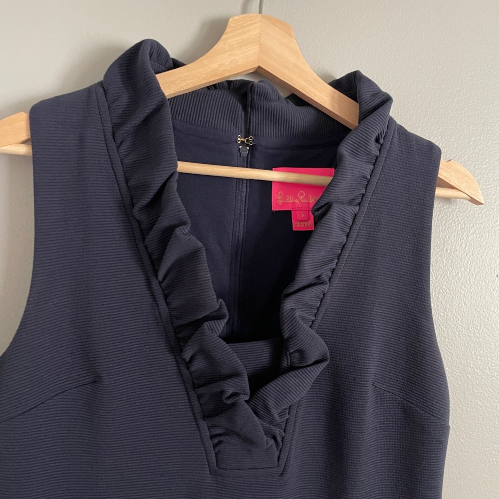 Lilly Pulitzer Shift Dress Womens Small Navy Blue Ruffle V-Neck Ottoman Knit.